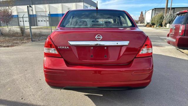 2011 nissan versa 1.8 sl