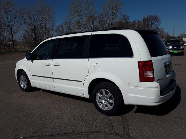 2010 chrysler town and country touring touring 4dr mini-van for sale in broadland, south dakota