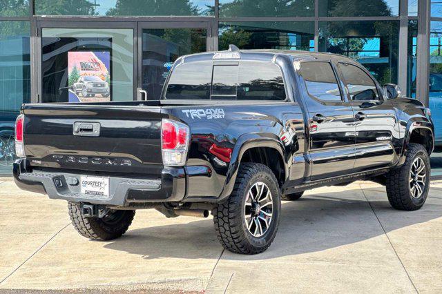 2022 toyota tacoma trd sport