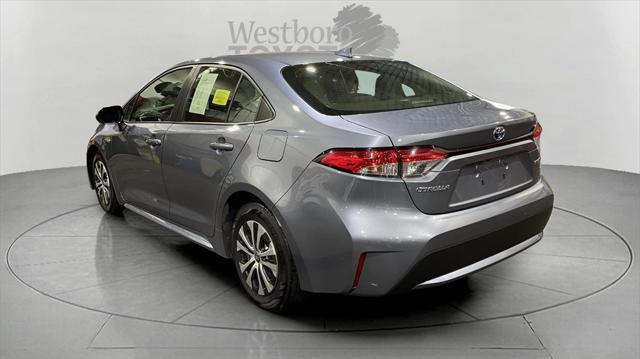 2021 toyota corolla hybrid le