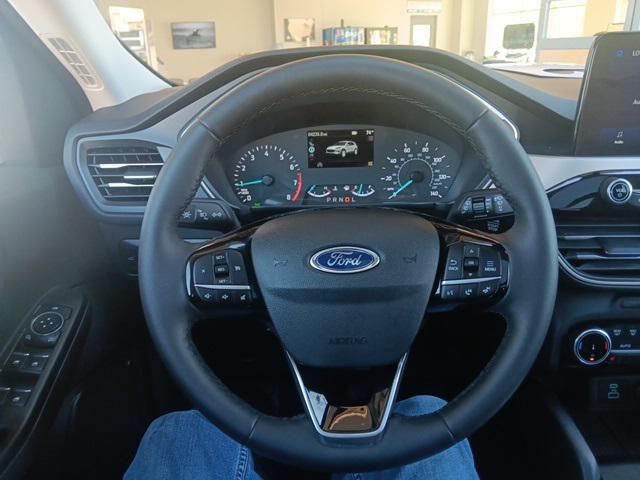 2022 ford escape sel
