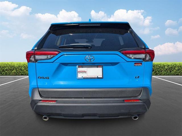 2020 toyota rav4 le