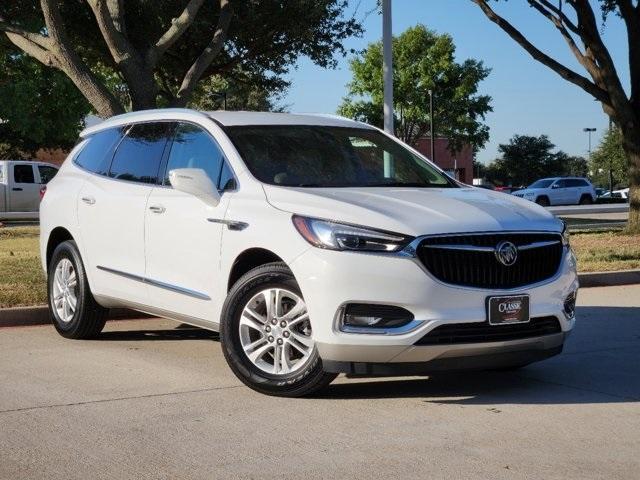 2021 buick enclave essence