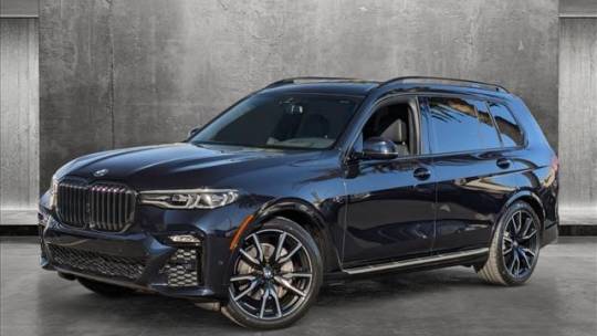 2022 BMW X7