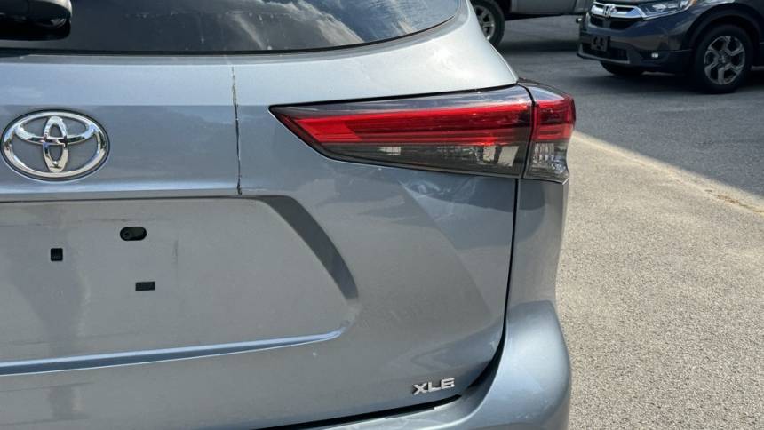 2020 toyota highlander xle