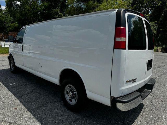 2013 chevrolet express 3500 work van