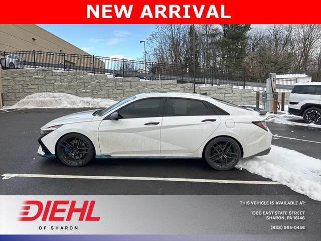 2022 hyundai elantra n base