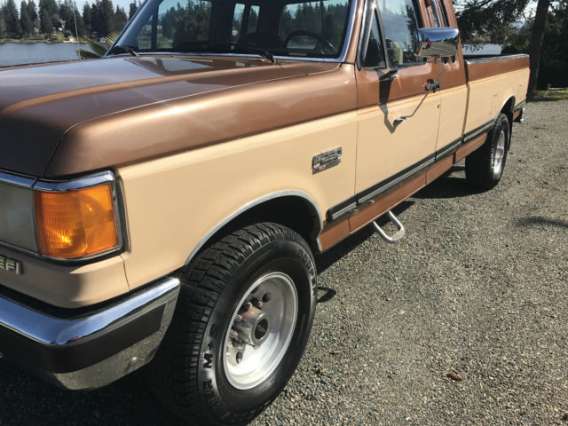 1991 ford f-250 xlt lariat 81,000 actual miles very nice!