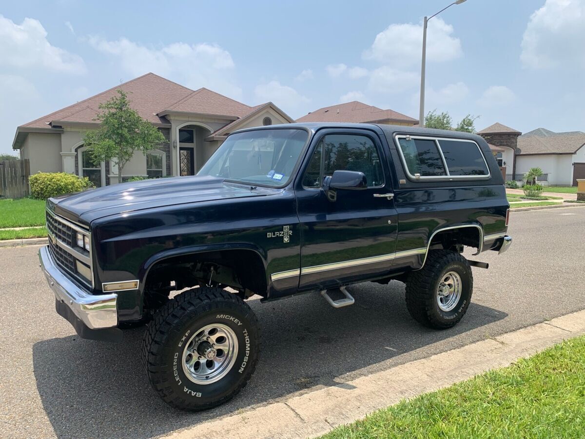 1990 k5, blazer, bronco, jimmy,scout ,jeep,cj7,landcruiser,k10,lifted,c10,4x4,ss