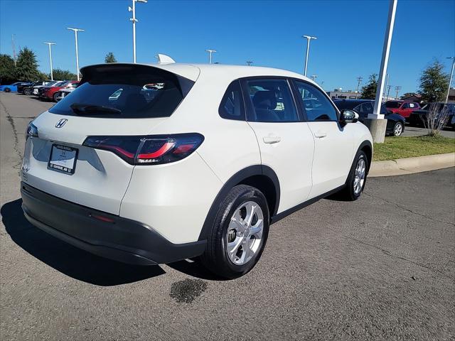 2023 honda hr-v lx