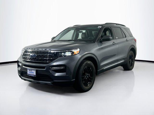 2021 ford explorer xlt