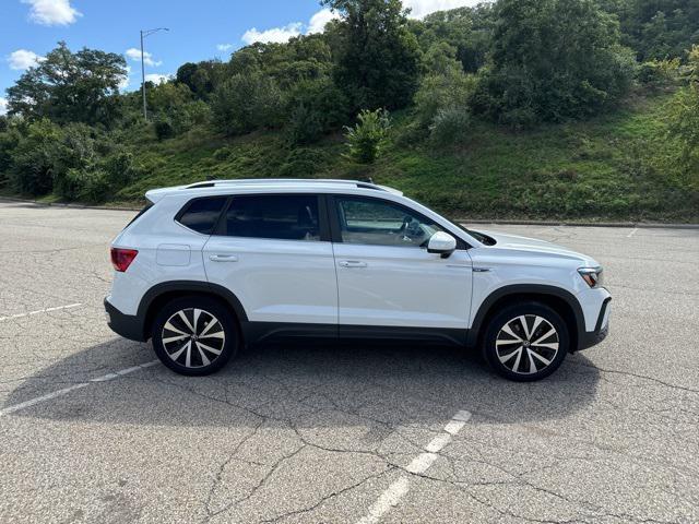 2023 volkswagen taos 1.5t se