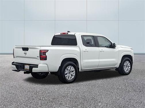 2023 nissan frontier
