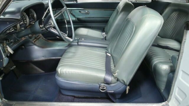 classic vintage chrome fomoco t-bird 390 v8 c6 transmission blue flowmasters