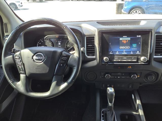 2023 nissan frontier sv