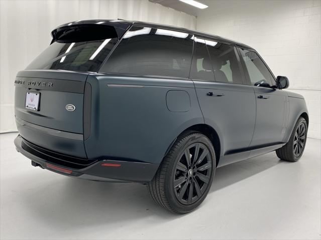 2023 land rover range rover p400 se