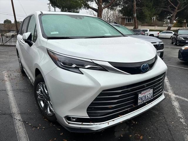 2024 toyota sienna platinum 7 passenger