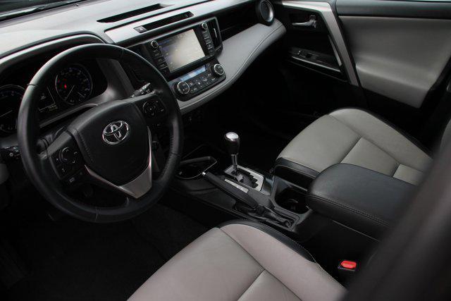 2016 toyota rav4 limited
