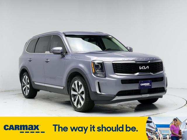 2022 kia telluride s