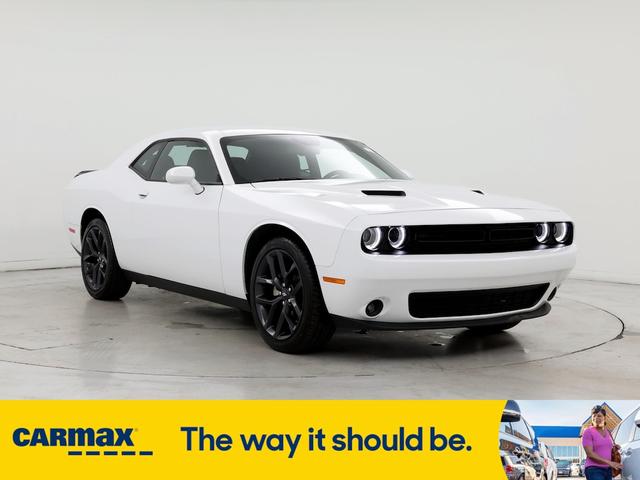 2023 dodge challenger sxt