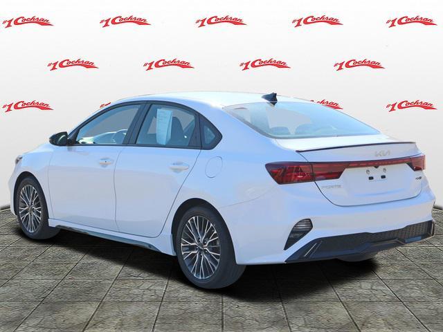 2022 kia forte gt-line