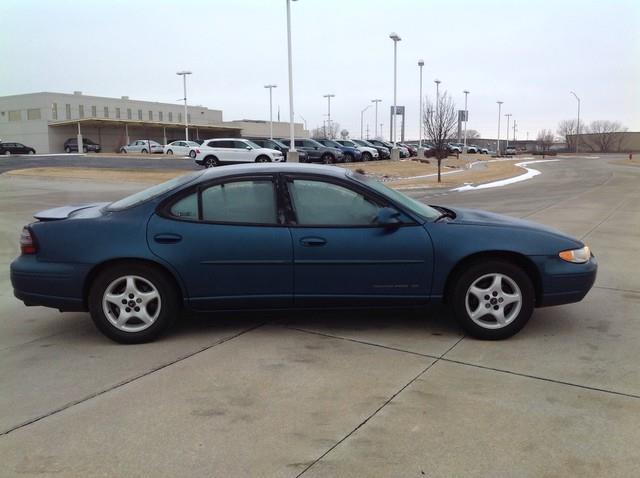 2002 pontiac grand prix se se 4dr sedan for sale in lincoln, nebraska