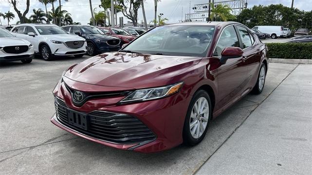 2019 toyota camry l