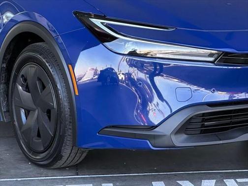 2023 toyota prius