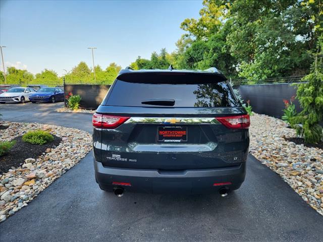 2018 chevrolet traverse lt cloth