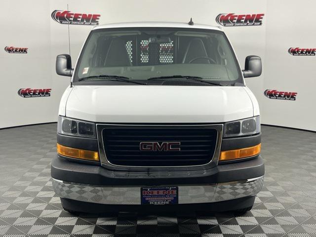 2022 gmc savana 2500 work van