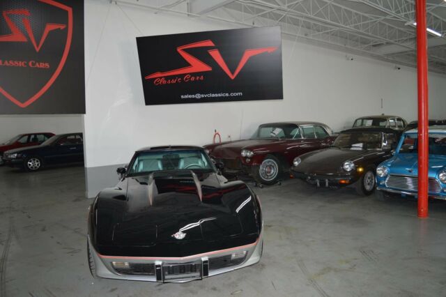 1978 chevrolet corvette black/silver great deal!