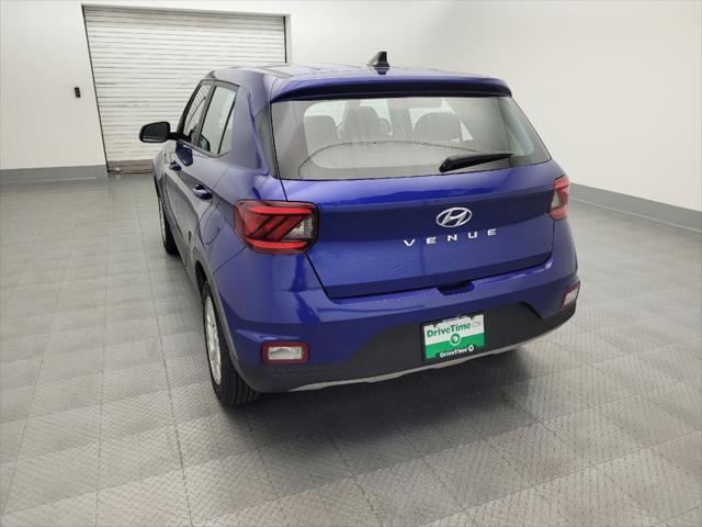 2021 hyundai venue se