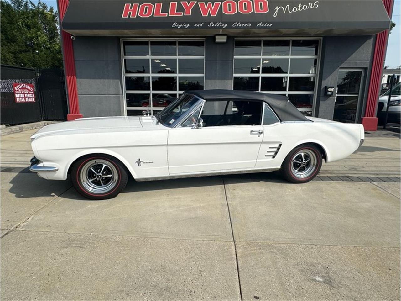 1966 ford mustang