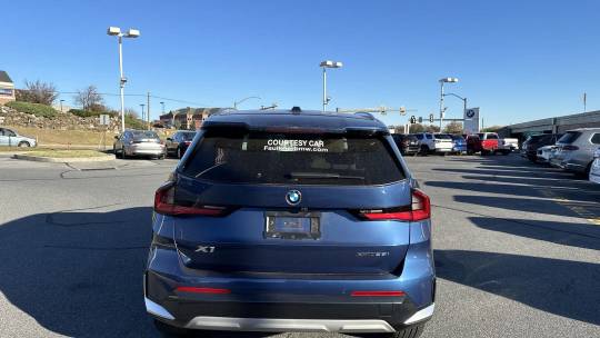 2024 BMW X1