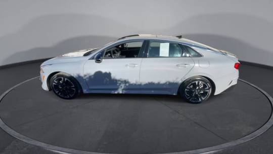 2023 kia k5 gt-line