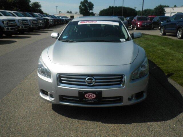 used 2014 nissan maxima 3.5 sv cranston, ri 02920 for sale in cranston, rhode island