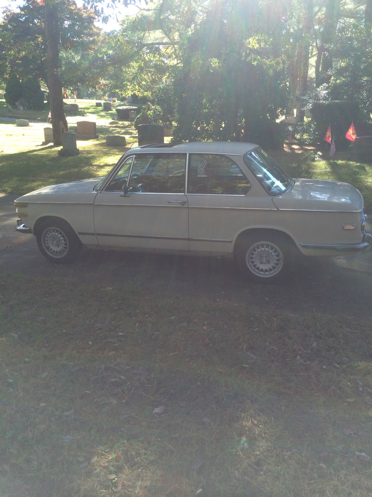 1972 bmw 2002 base sedan 2-door 2.0l