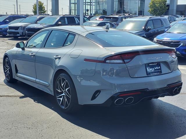 2022 kia stinger gt-line