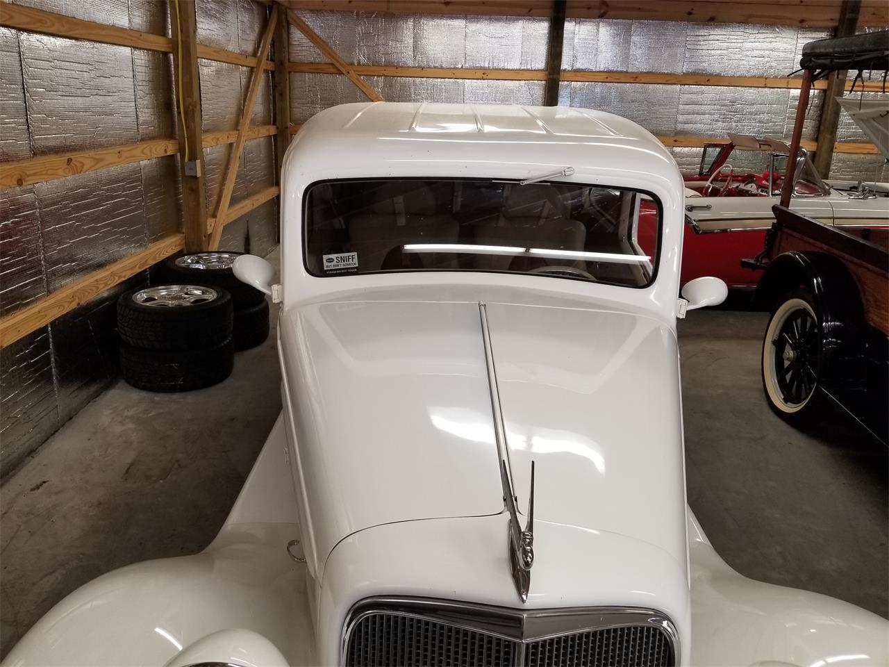 1935 chevrolet sedan