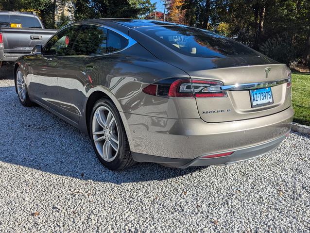 2015 tesla model s 85d