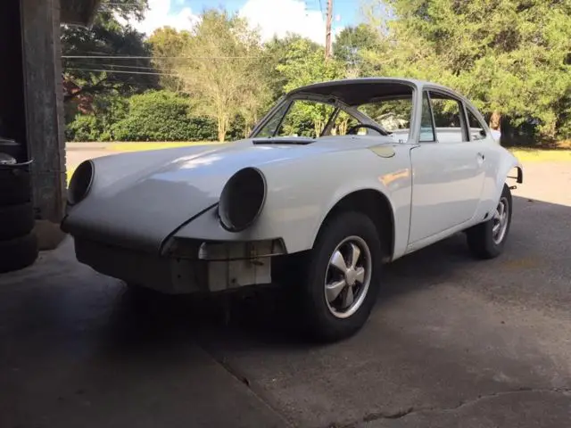 1970 porsche 911t rolling chassis/tub