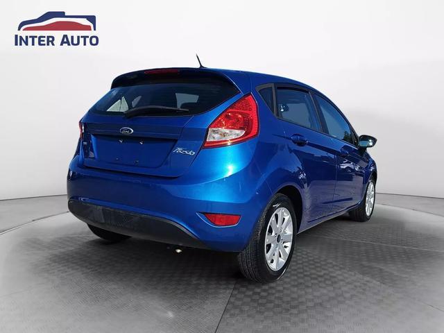 2011 ford fiesta se