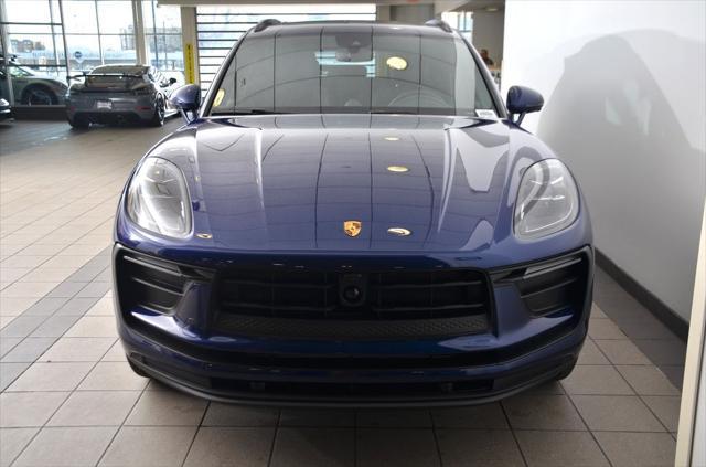 2024 porsche macan base