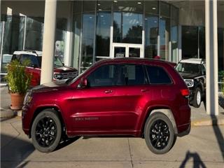 2020 Jeep Grand Cherokee laredo