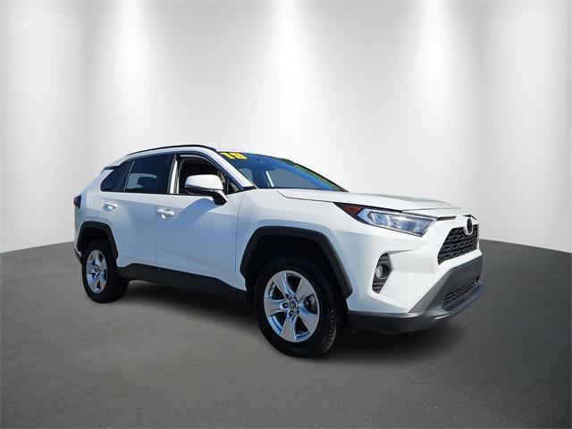 2019 toyota rav4 xle