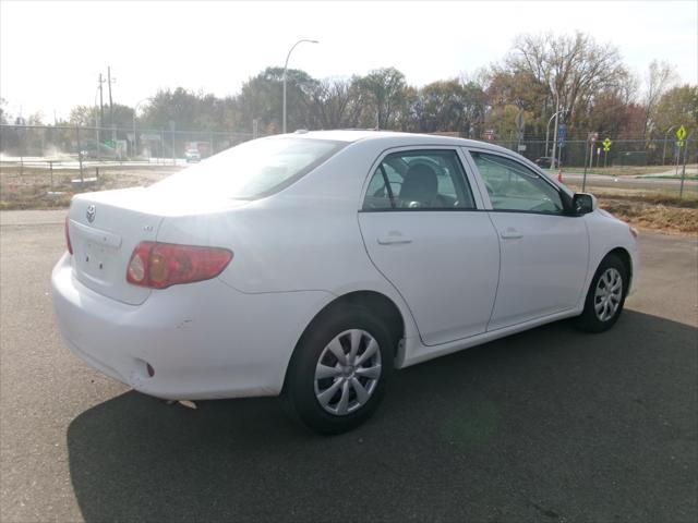 2010 toyota corolla le