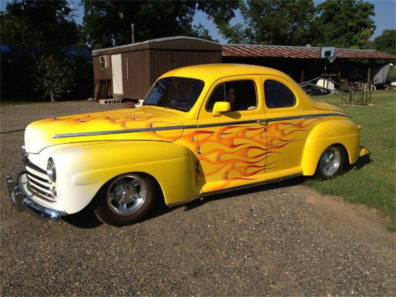 1947 ford deluxe