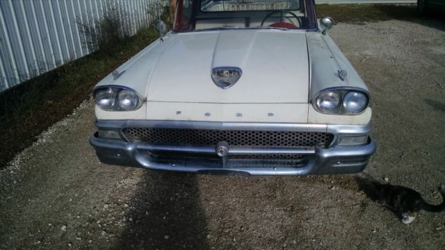 1958 ford ranchero custom