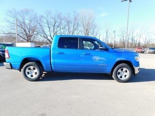 2022 ram 1500 big horn/lone star 4x4 crew cab 144.5 in. wb in chester, indiana