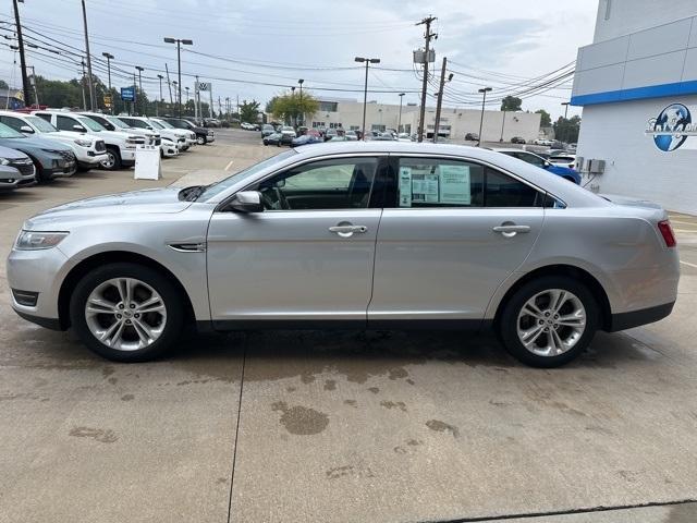 2015 ford taurus sel
